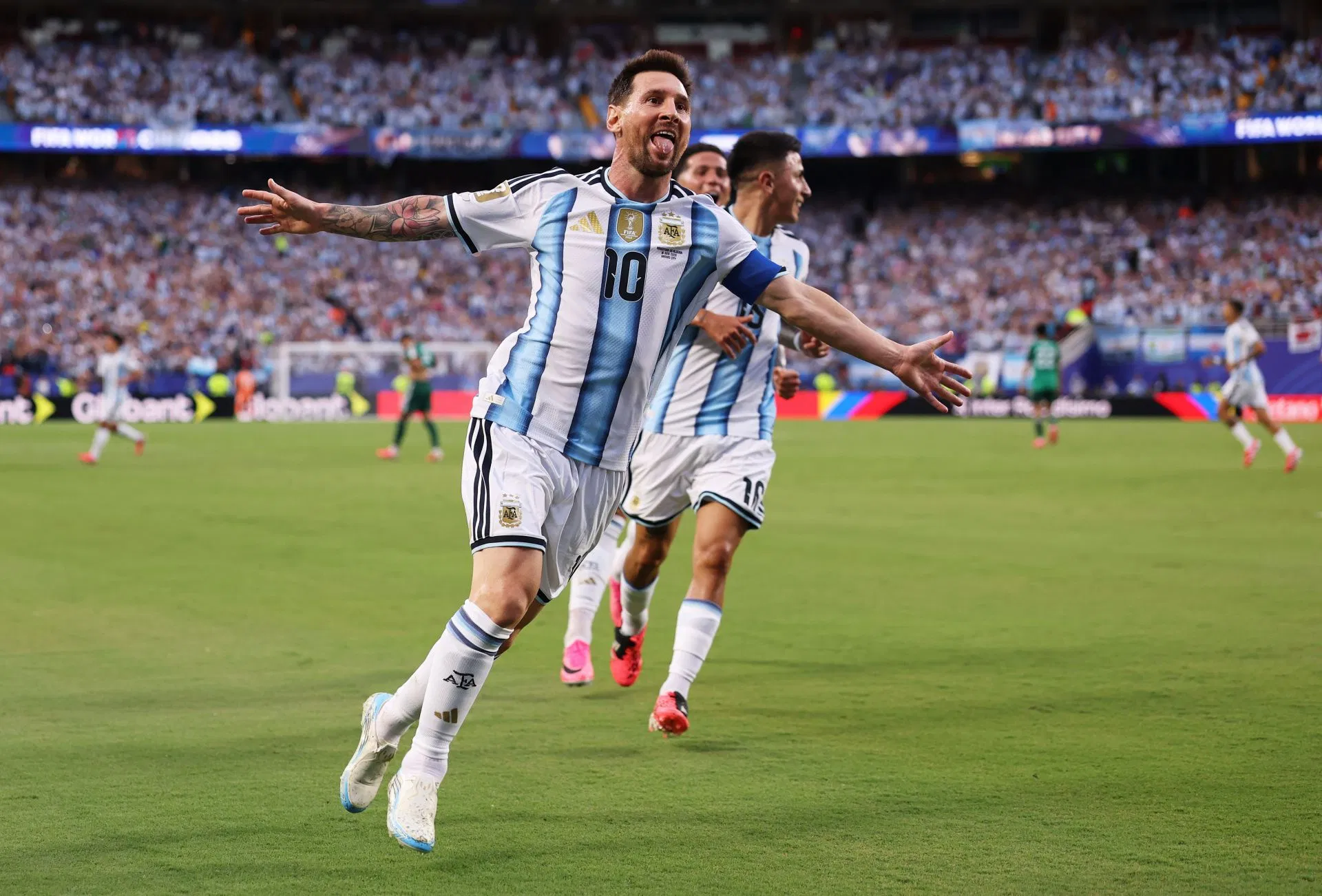 Quebra: Lionel Messi se junta a Cristiano Ronaldo ao igualar o recorde da Copa do Mundo da FIFA após marcar para Argentina x Argélia