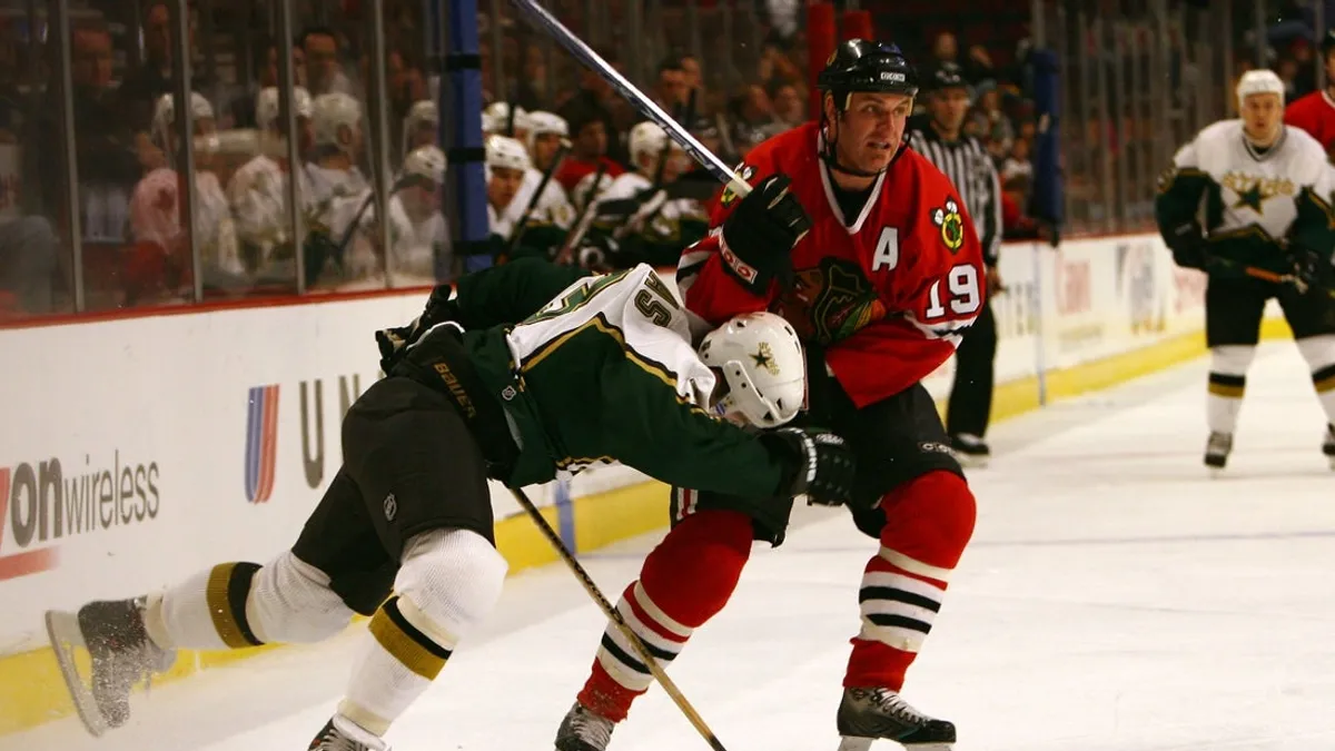 Ex-Blackhawks F Kyle Calder morre aos 47