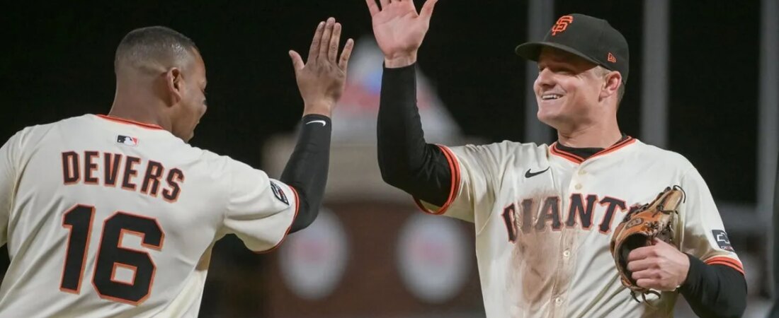 Relatórios: Gigantes abertos à negociação Rafael Devers, Matt Chapman