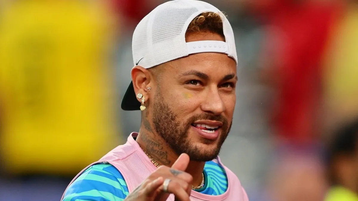 Neymar (panturrilha) dá passo à frente na recuperação