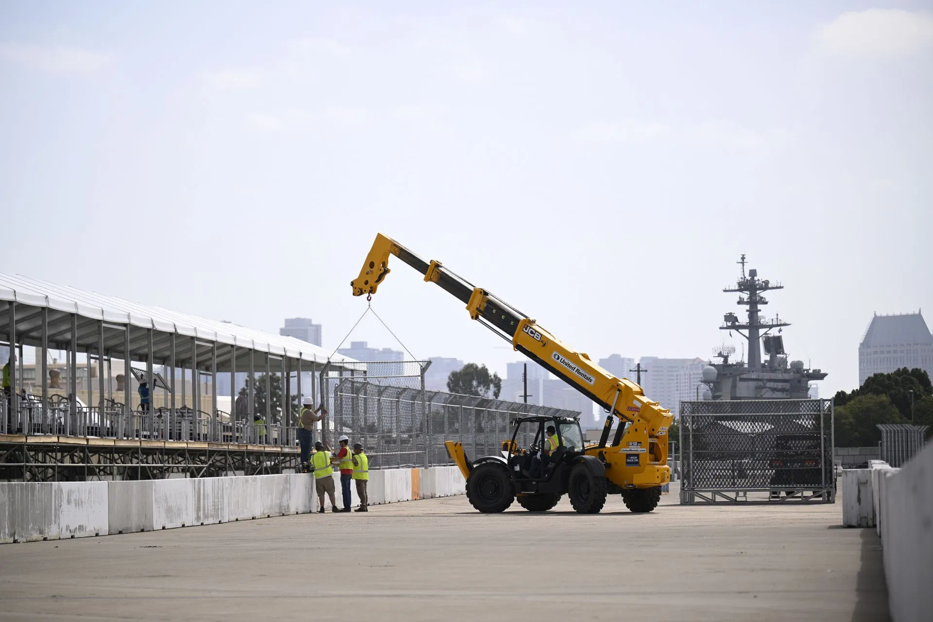 “Esgotado”: Coronado Mayor detalha o impacto comercial da próxima corrida da NASCAR em San Diego
