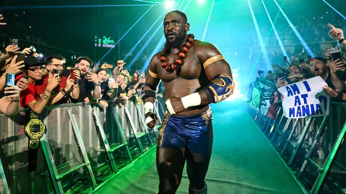“Oba Femi anda de volta para a Nigéria”